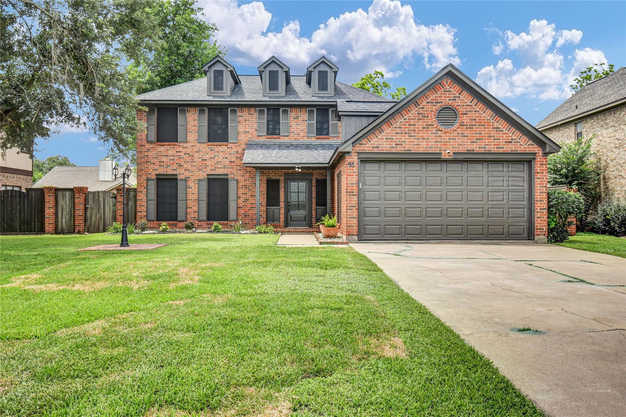 55 Sweetleaf Ct — photo