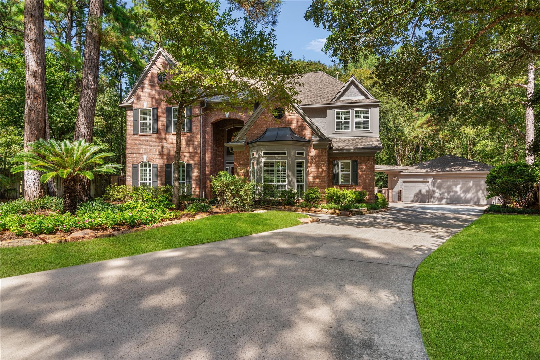 66 Coldbrook Court — photo