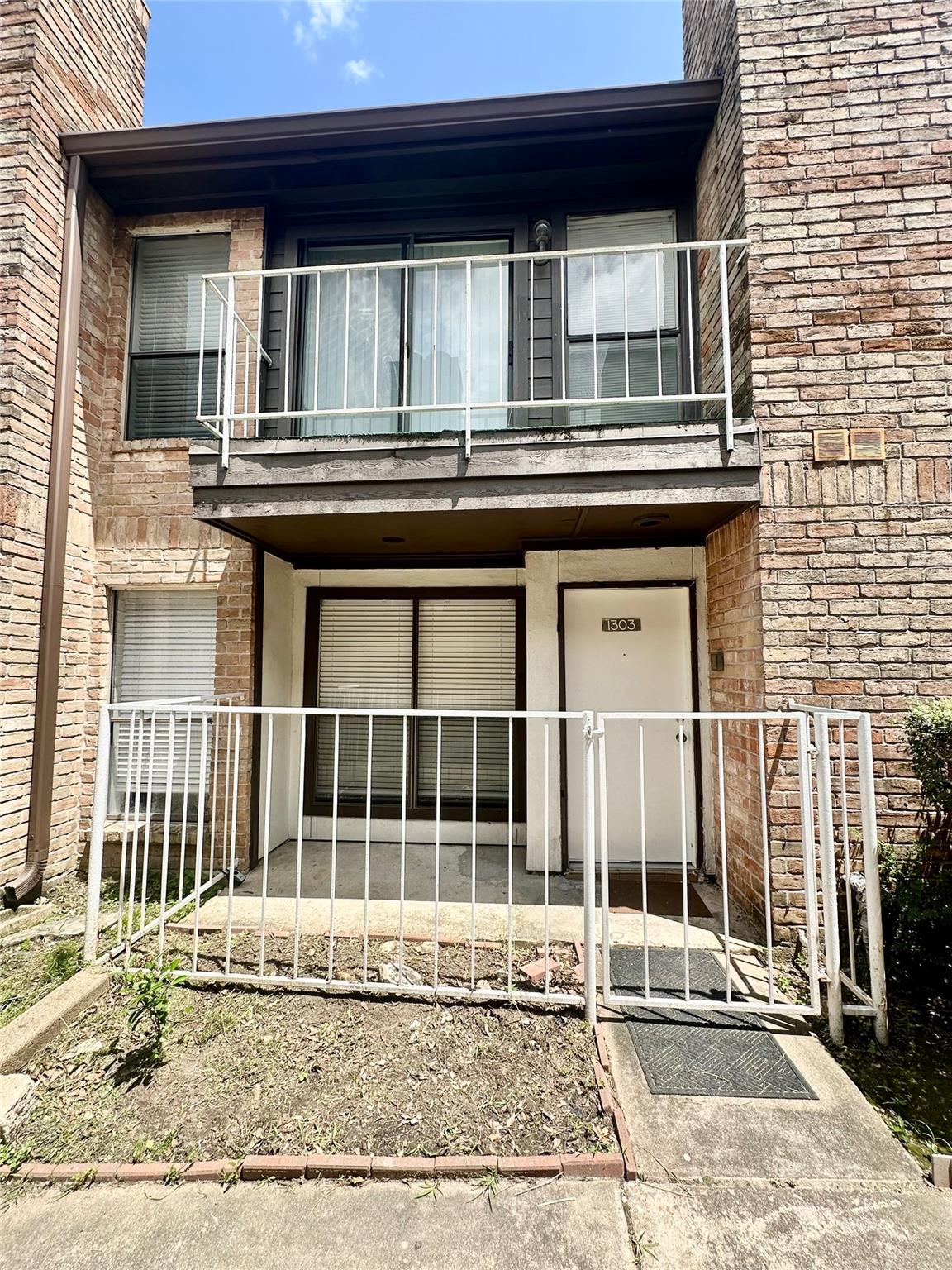 6633 W Airport Boulevard #1303 — photo