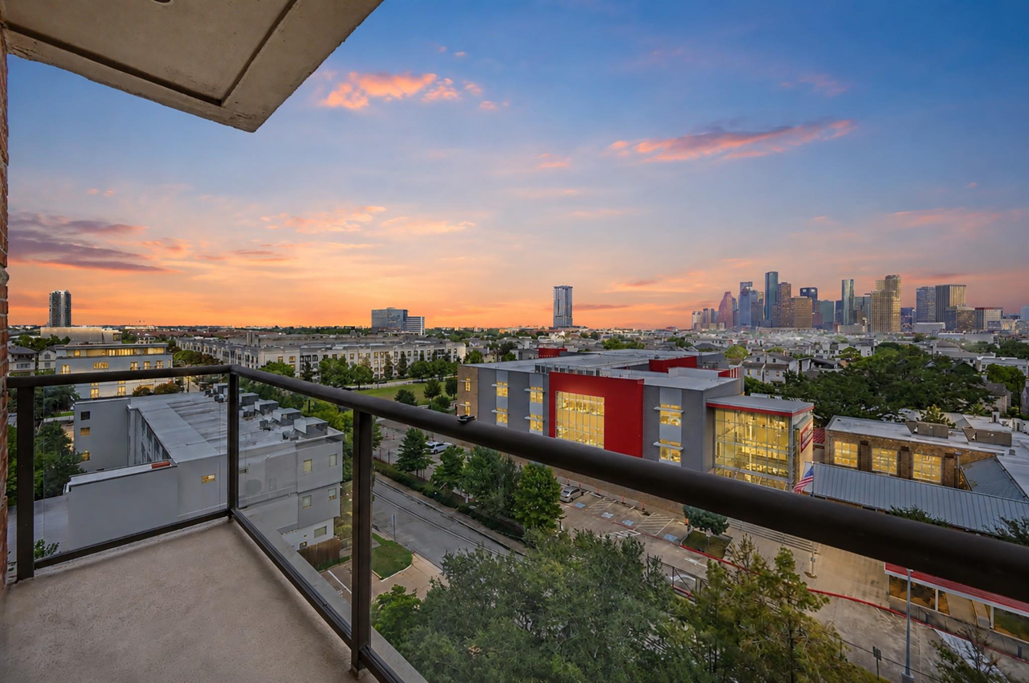 1419 Montrose Boulevard #702 — photo