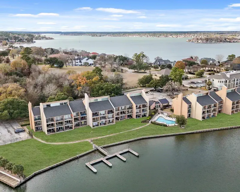 12600 Melville Drive #226B — photo