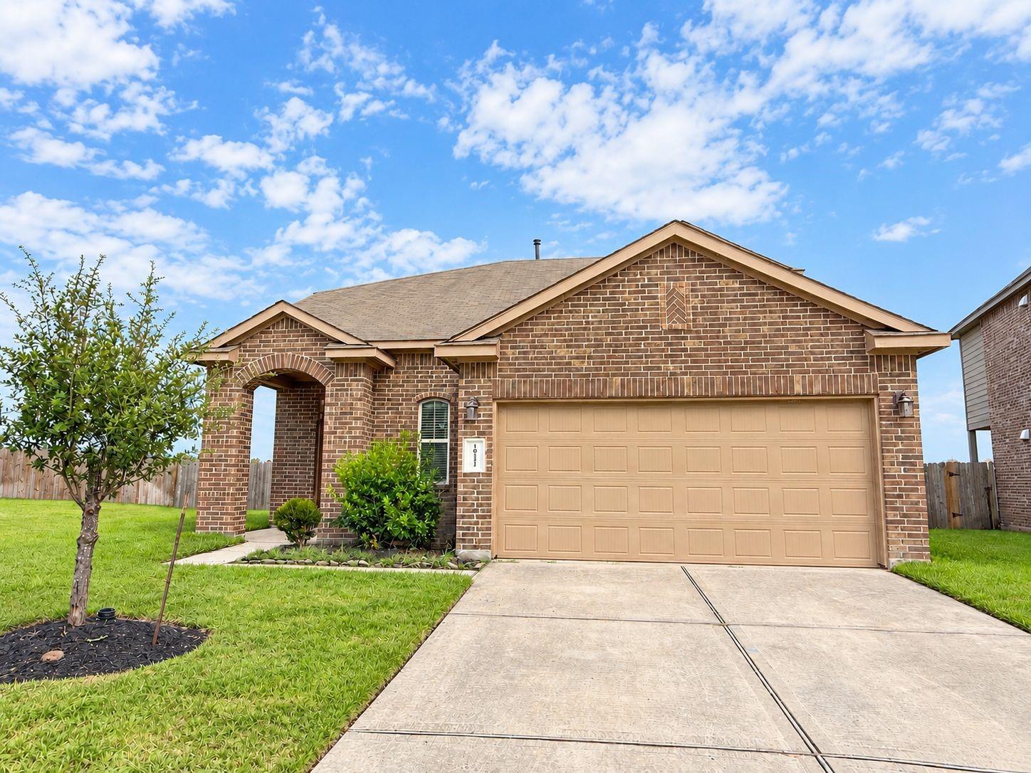 10111 Tallcrest Lane — photo