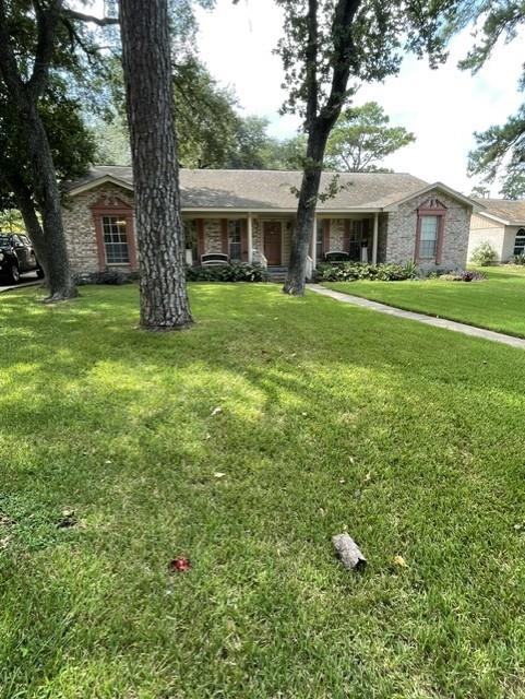 22207 N Greenbrook Drive N — photo