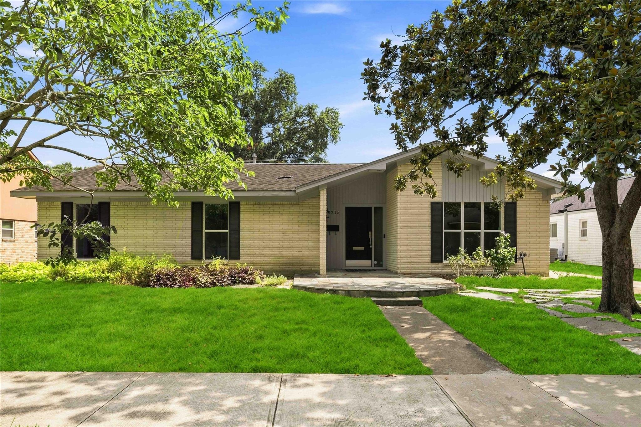 6215 Queensloch Drive — photo