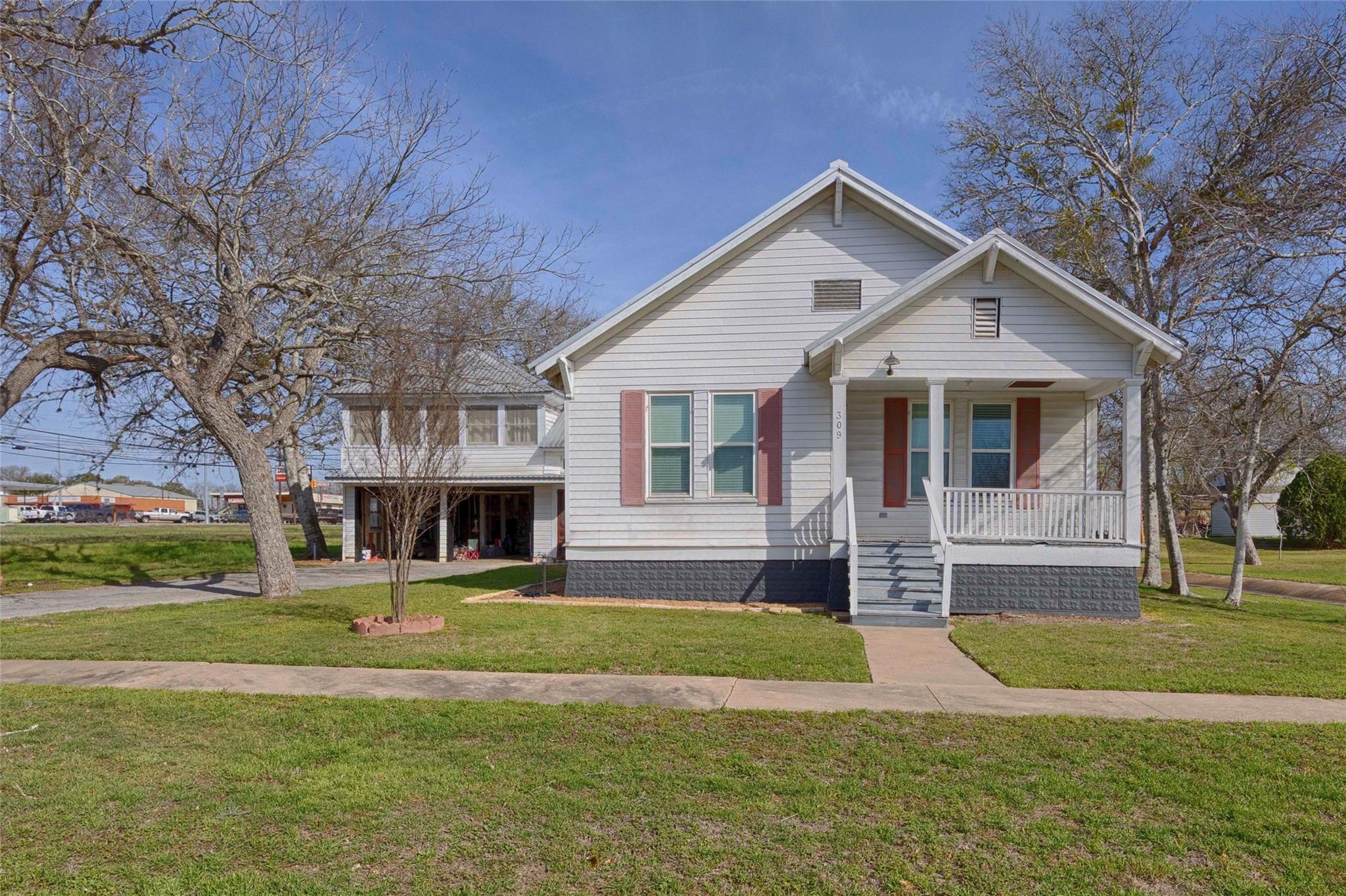309 Anderson Street — photo