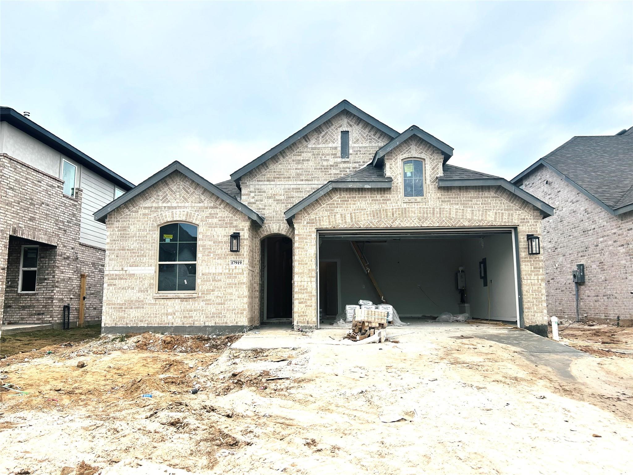 17919 Pathway Forest Lane — photo