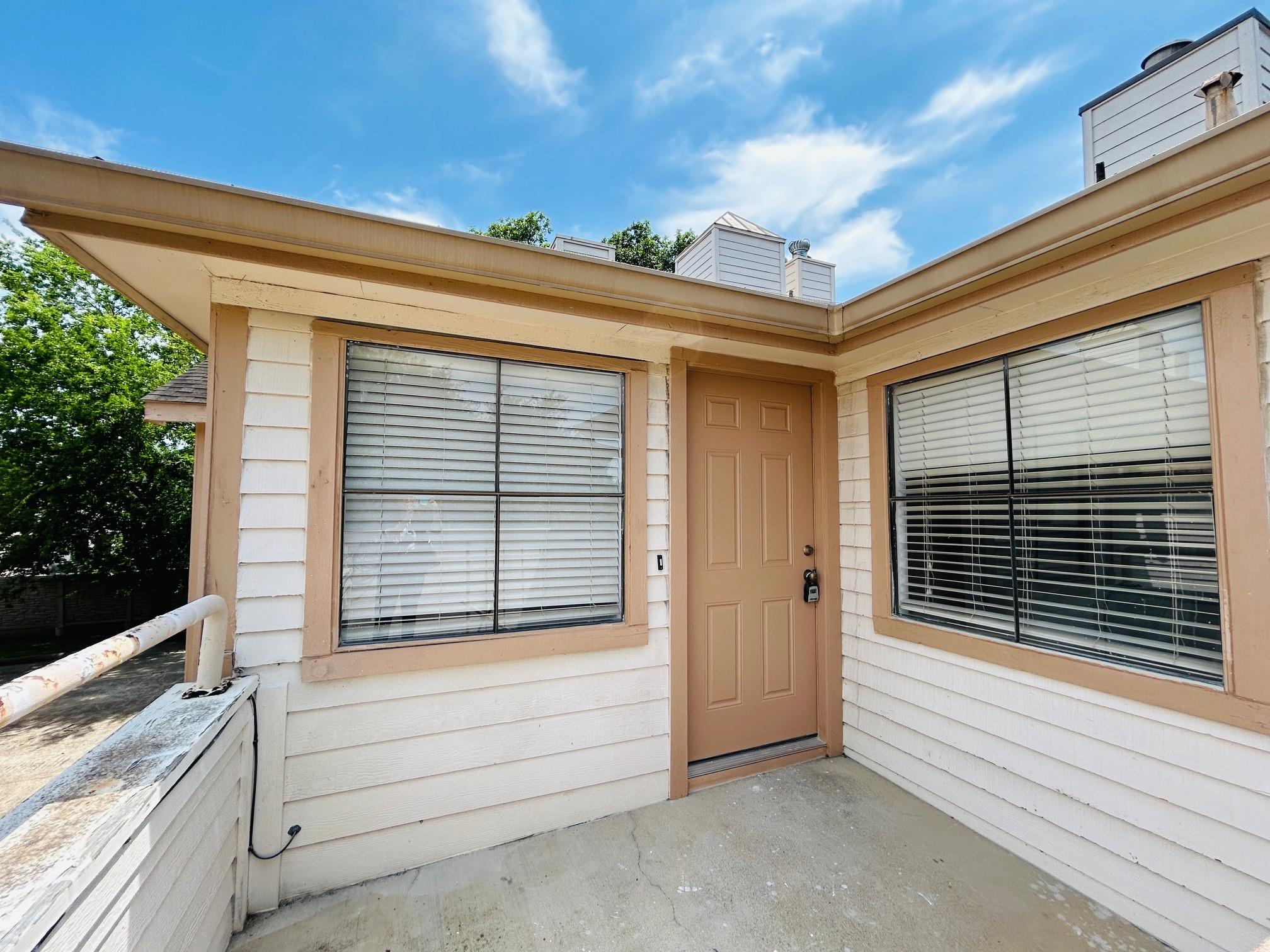1103 Dulles Avenue #1801 — photo