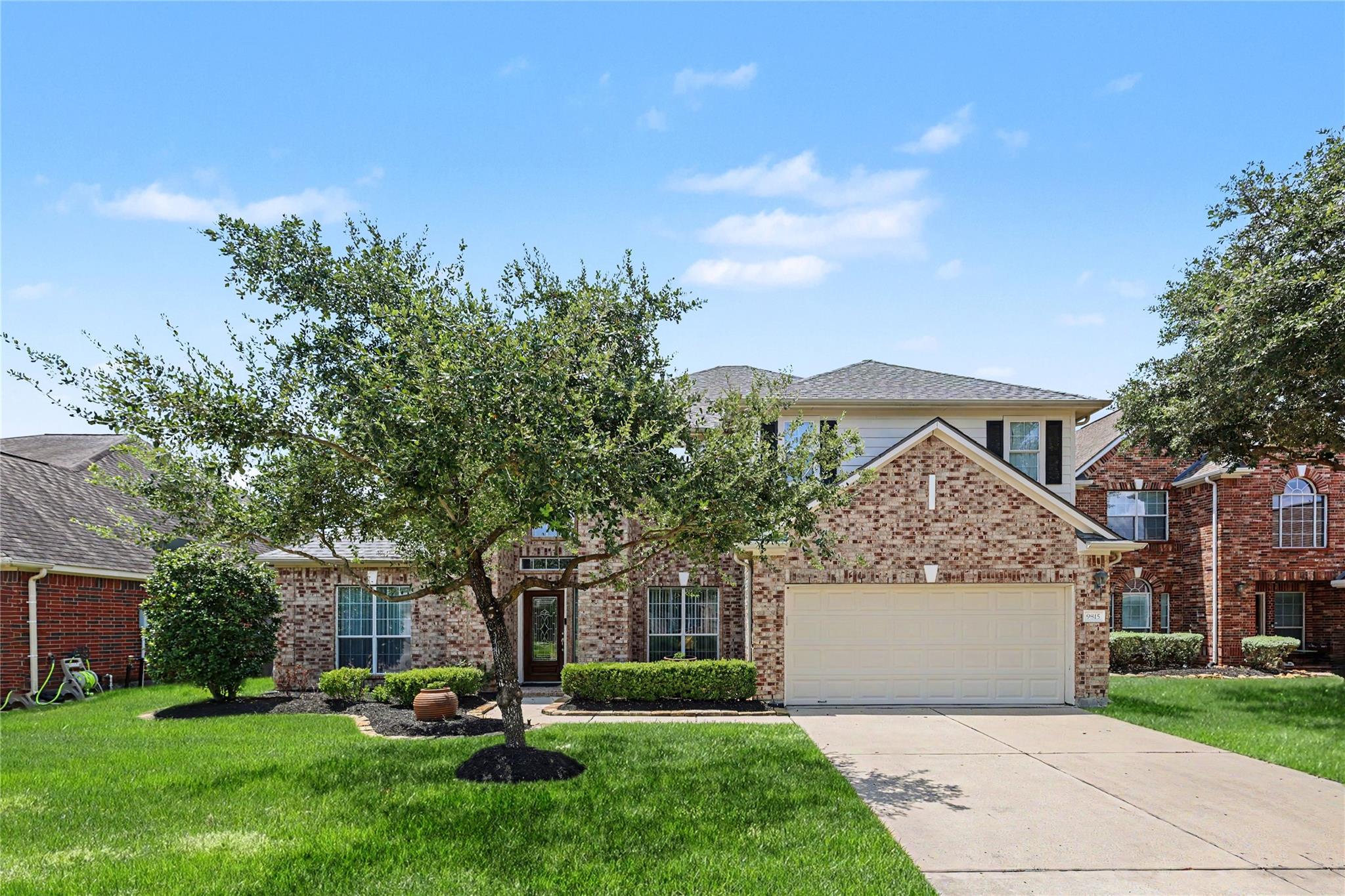 9815 Elizabeths Glen Lane — photo