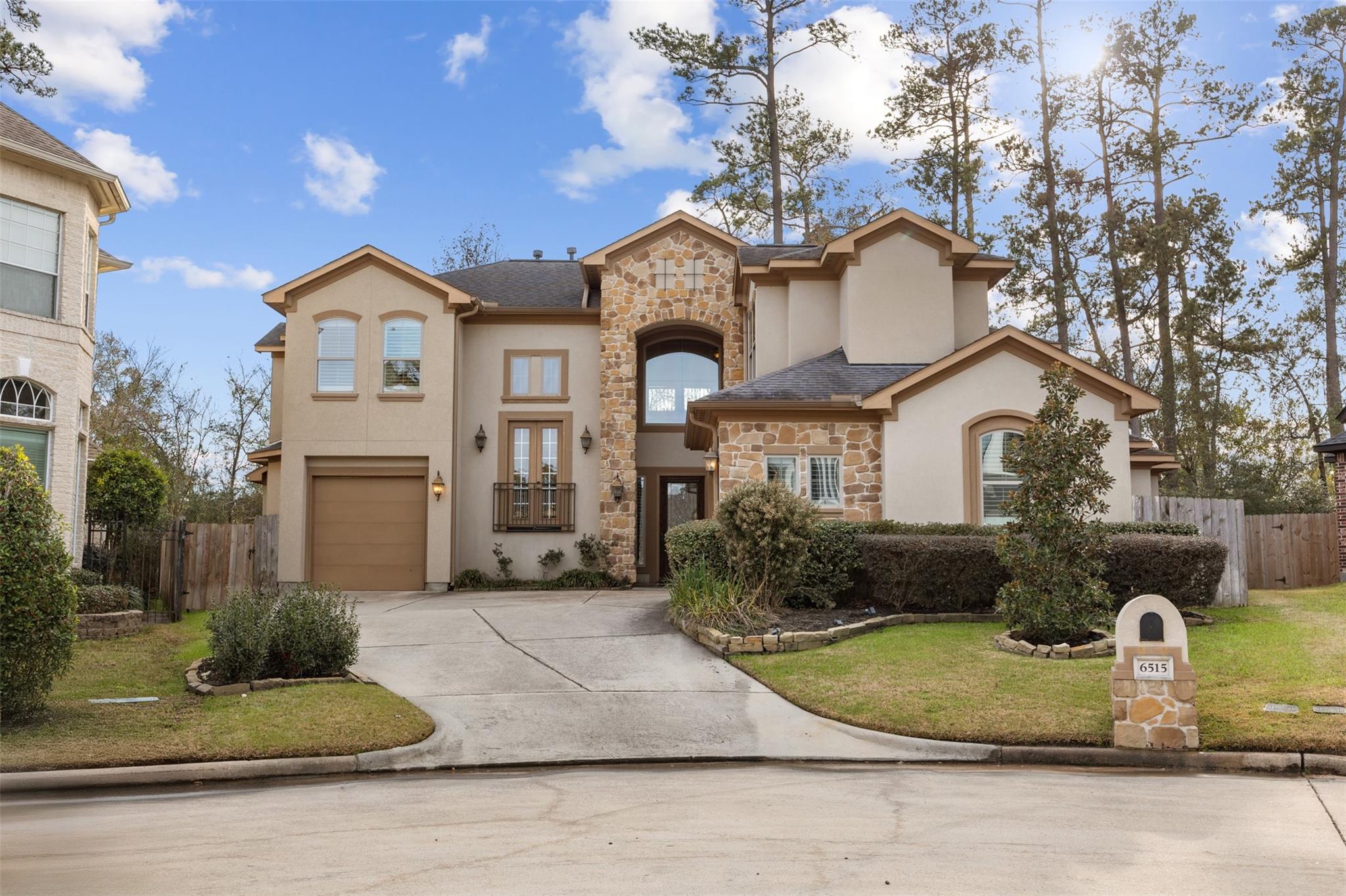 6515 Fraser Point Court — photo
