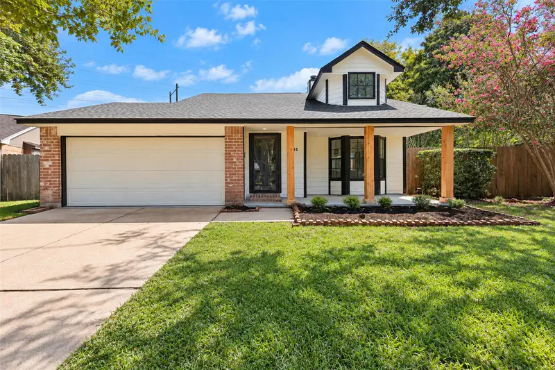 2131 Creekshire Drive — photo