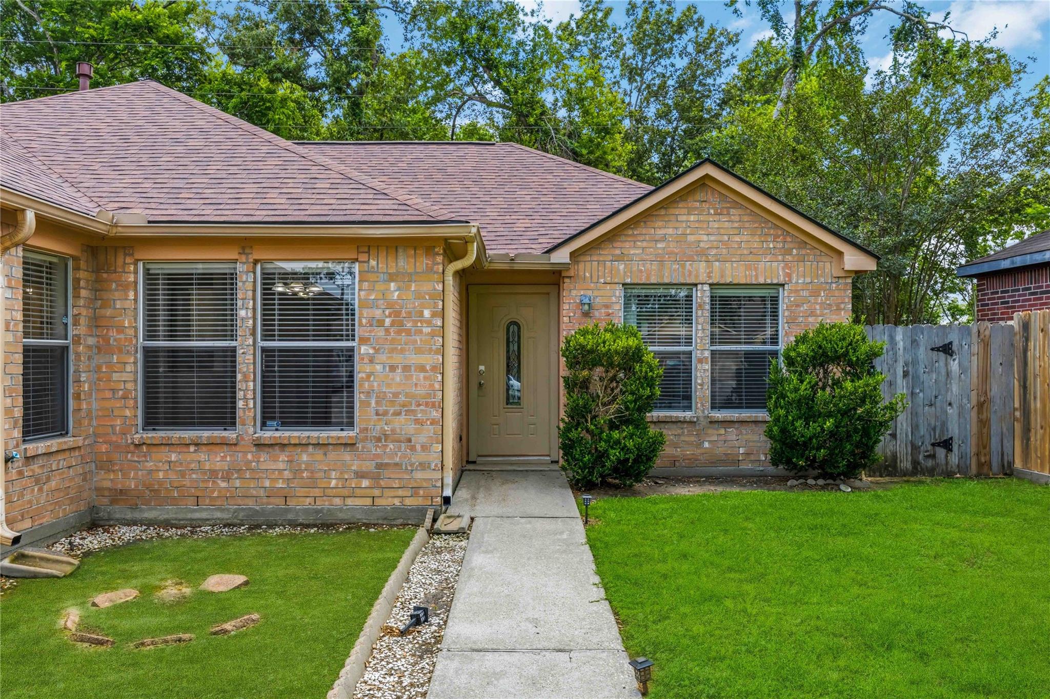 23619 Summer Pine Drive — photo