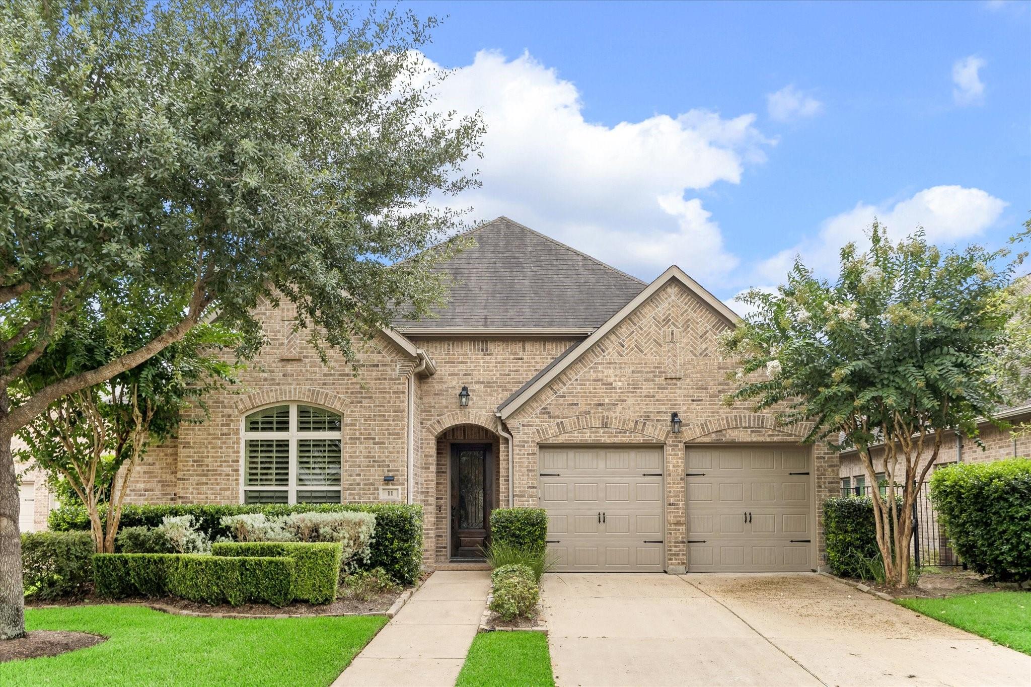 11 Willow Tree Court — photo