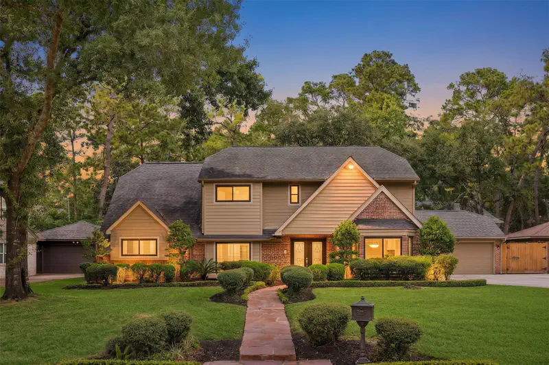 8106 Twining Oaks Lane — photo