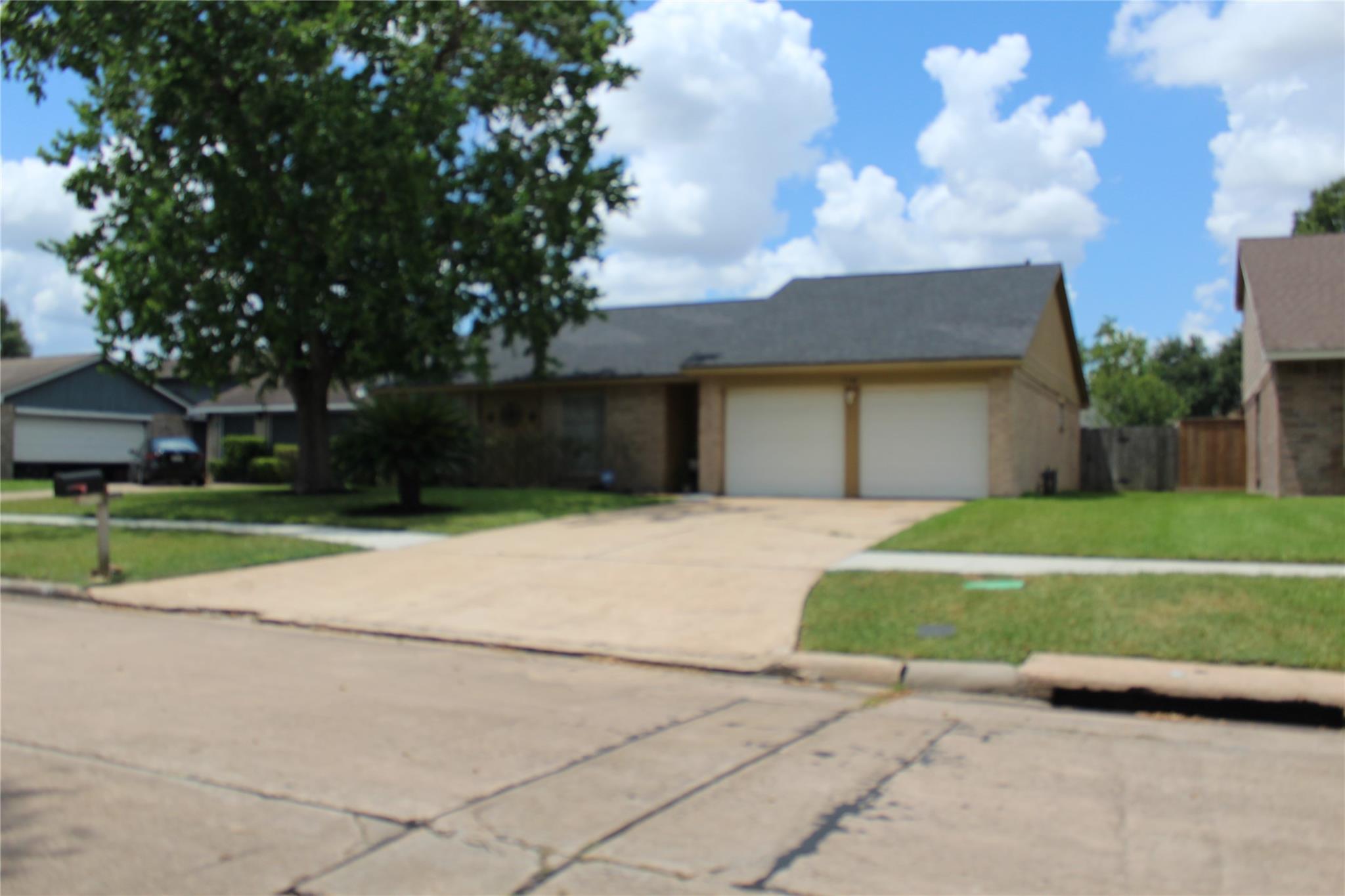 710 Brookford Drive — photo