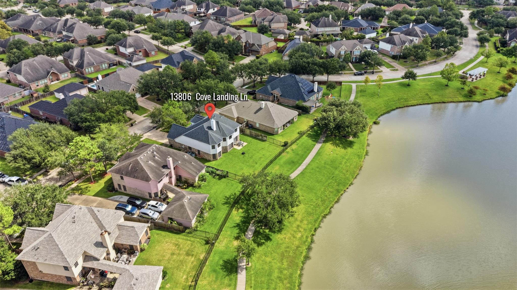 13806 Cove Landing Lane — photo