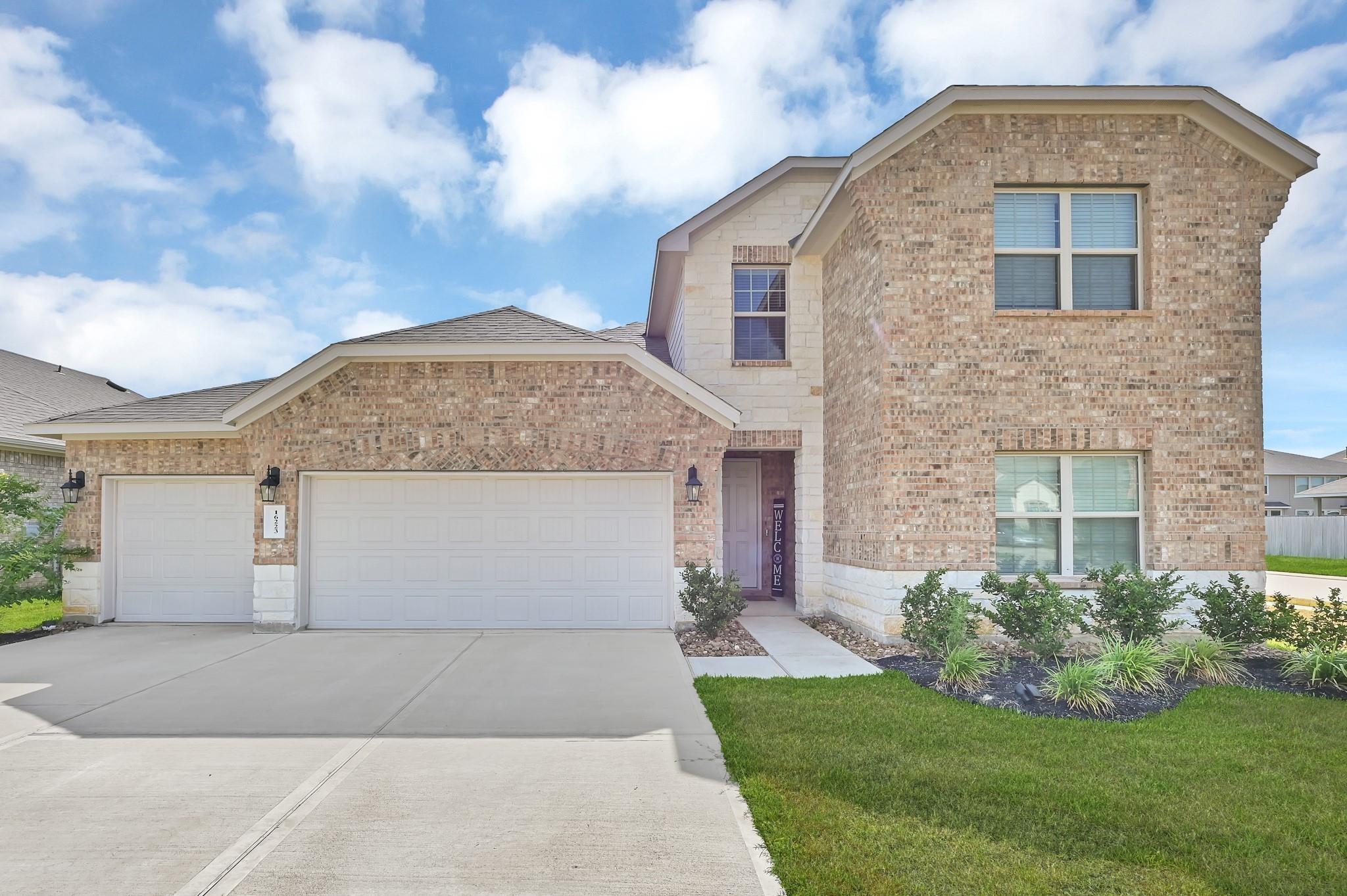 16223 Neff Park Drive — photo