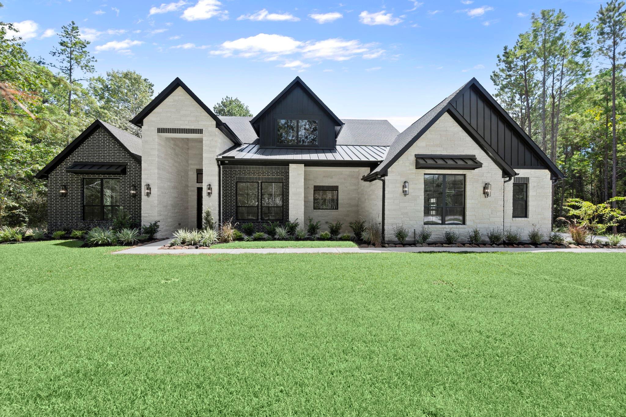 130 Sanctuary Road — photo