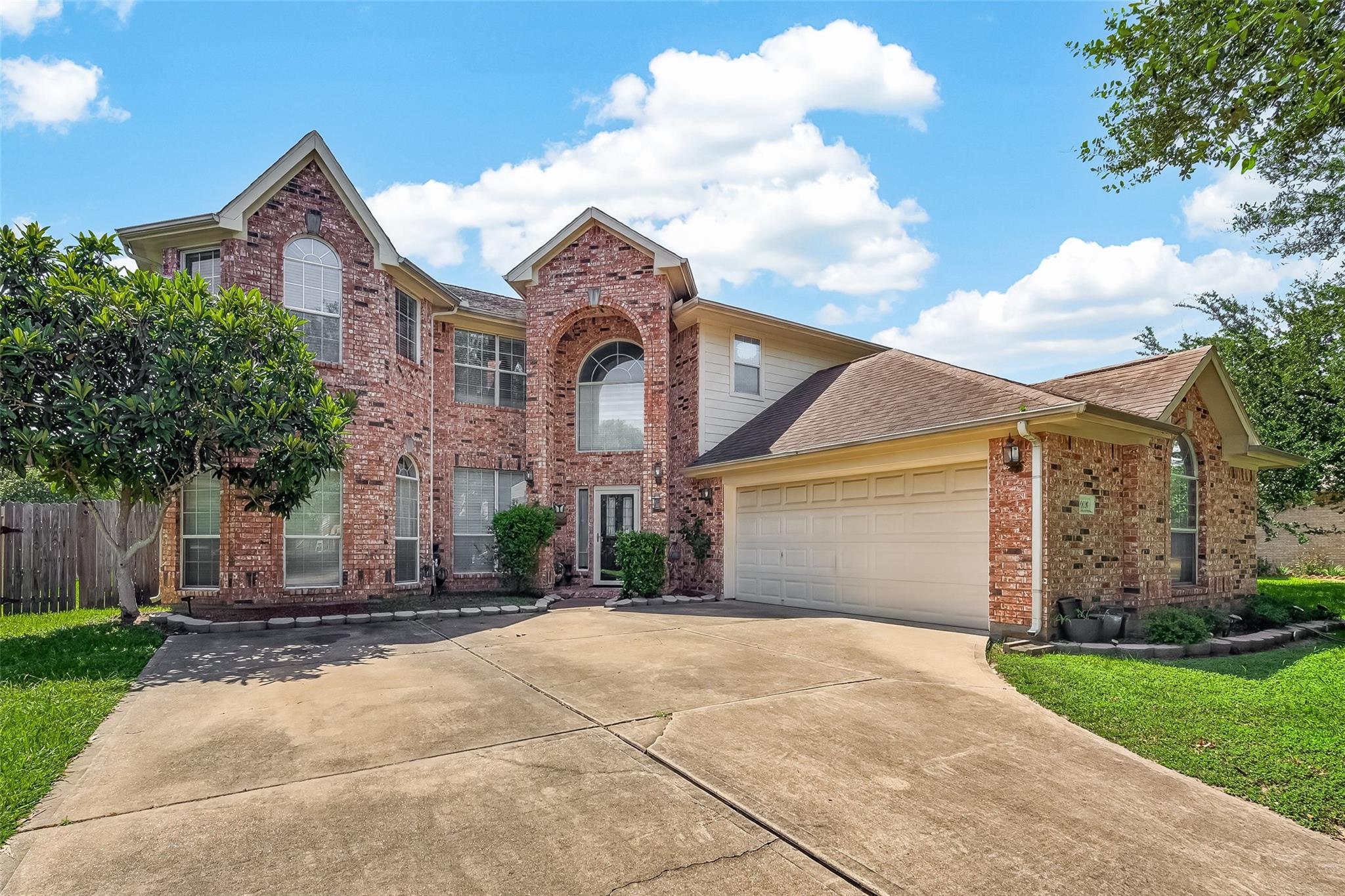 10626 Hillsdale Bridge Lane — photo