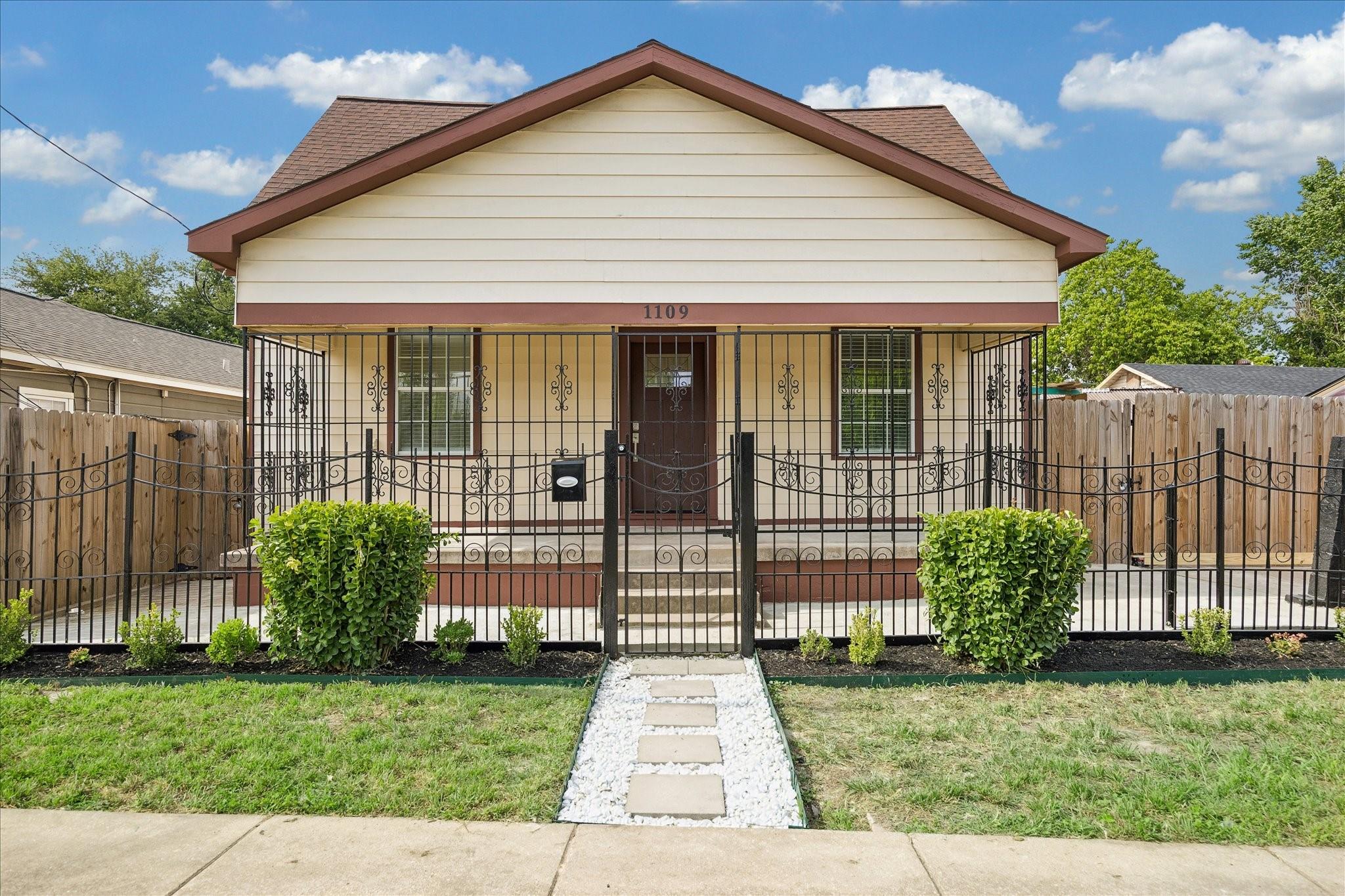 1109 Hays Street — photo
