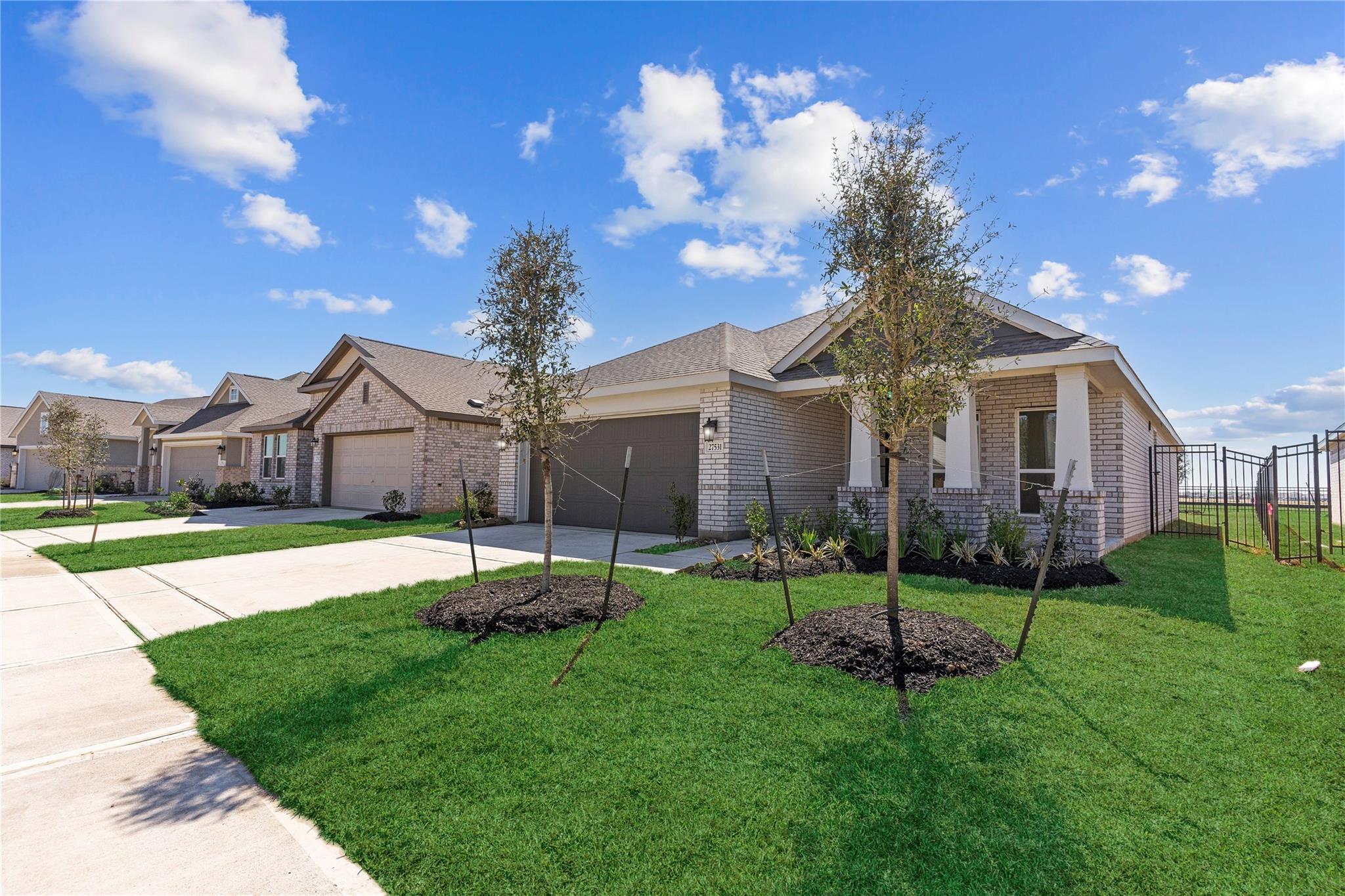 27531 Sunterra Village Drive — photo