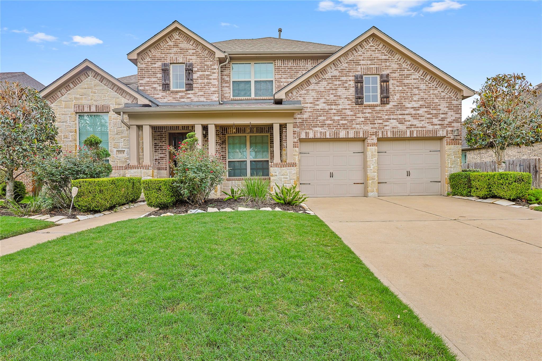 5919 Solara Ledge Lane — photo