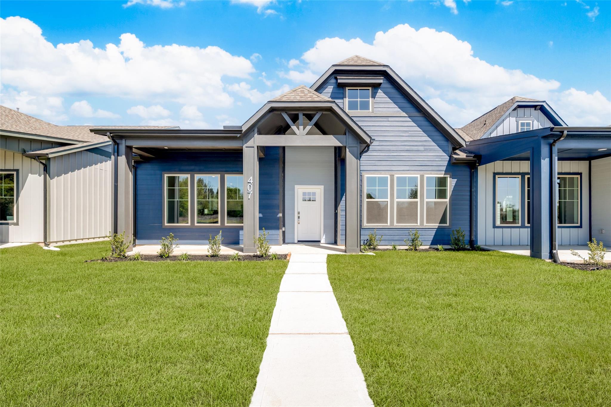 407 Legacy Point #a — photo