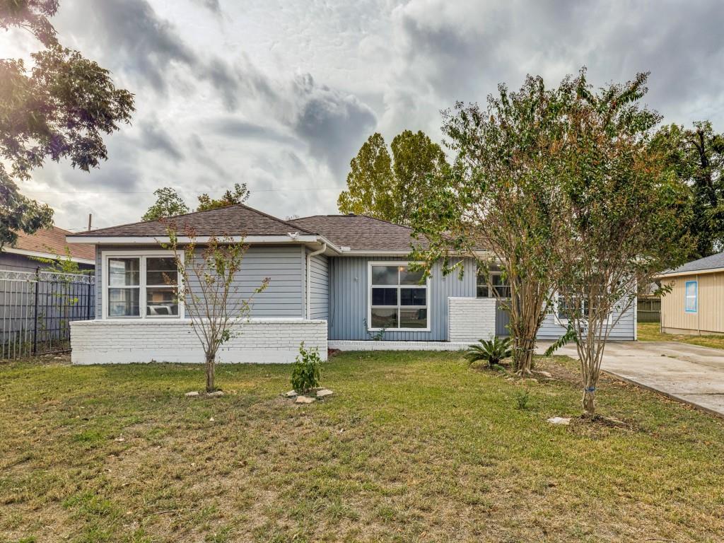 3302 Chestershire Drive — photo