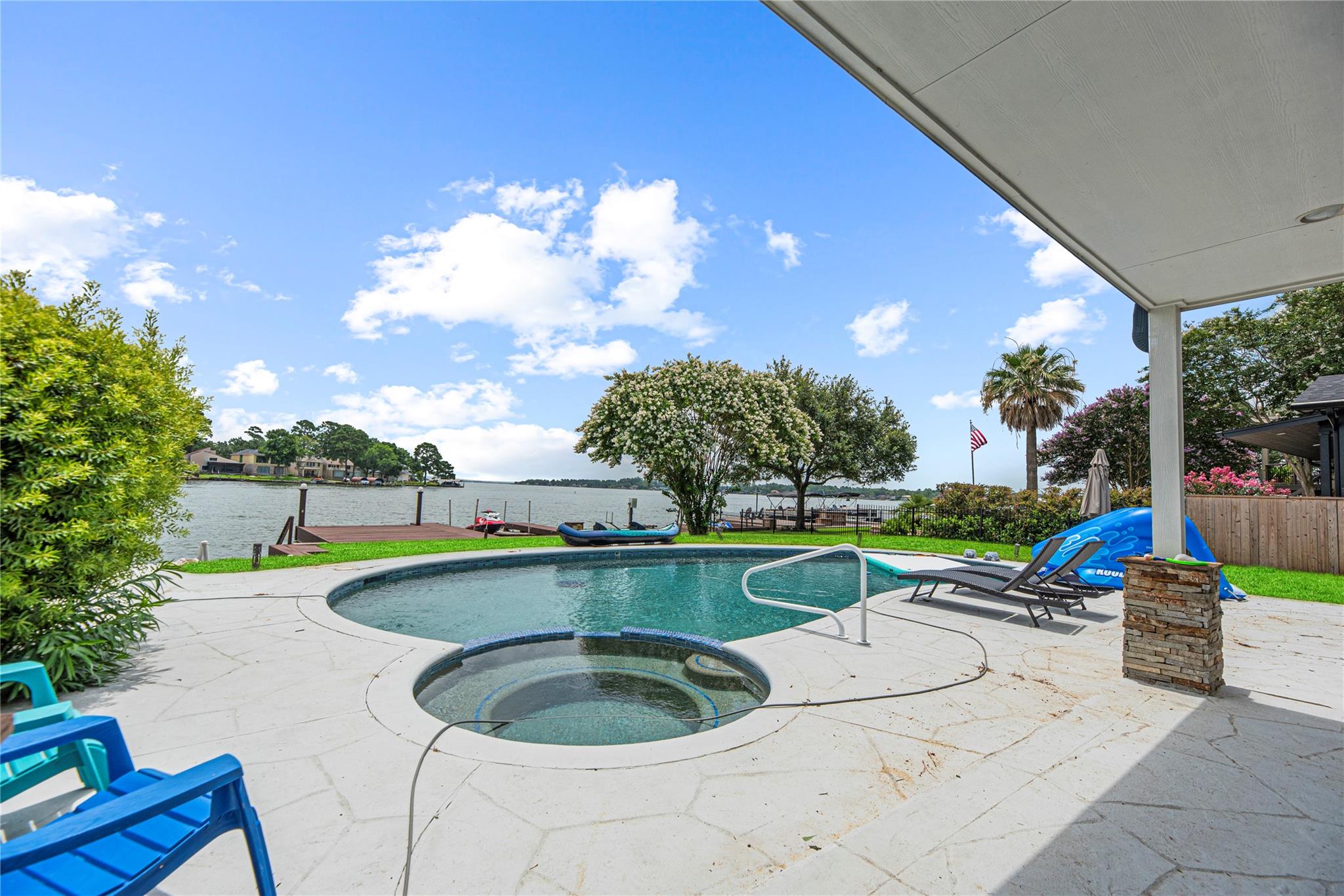 3114 Canterbury Lane — photo