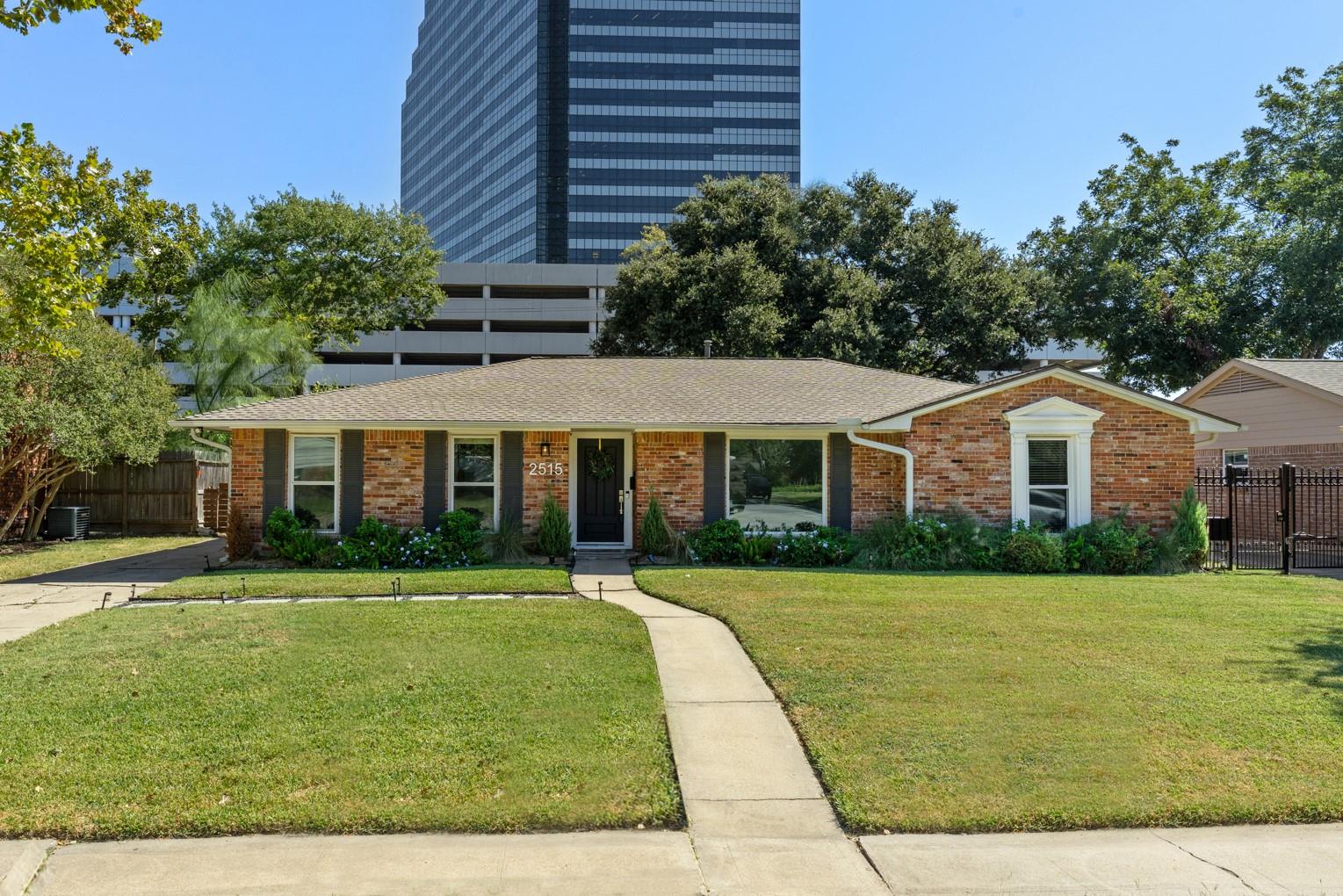 2515 Blue Willow Drive — photo