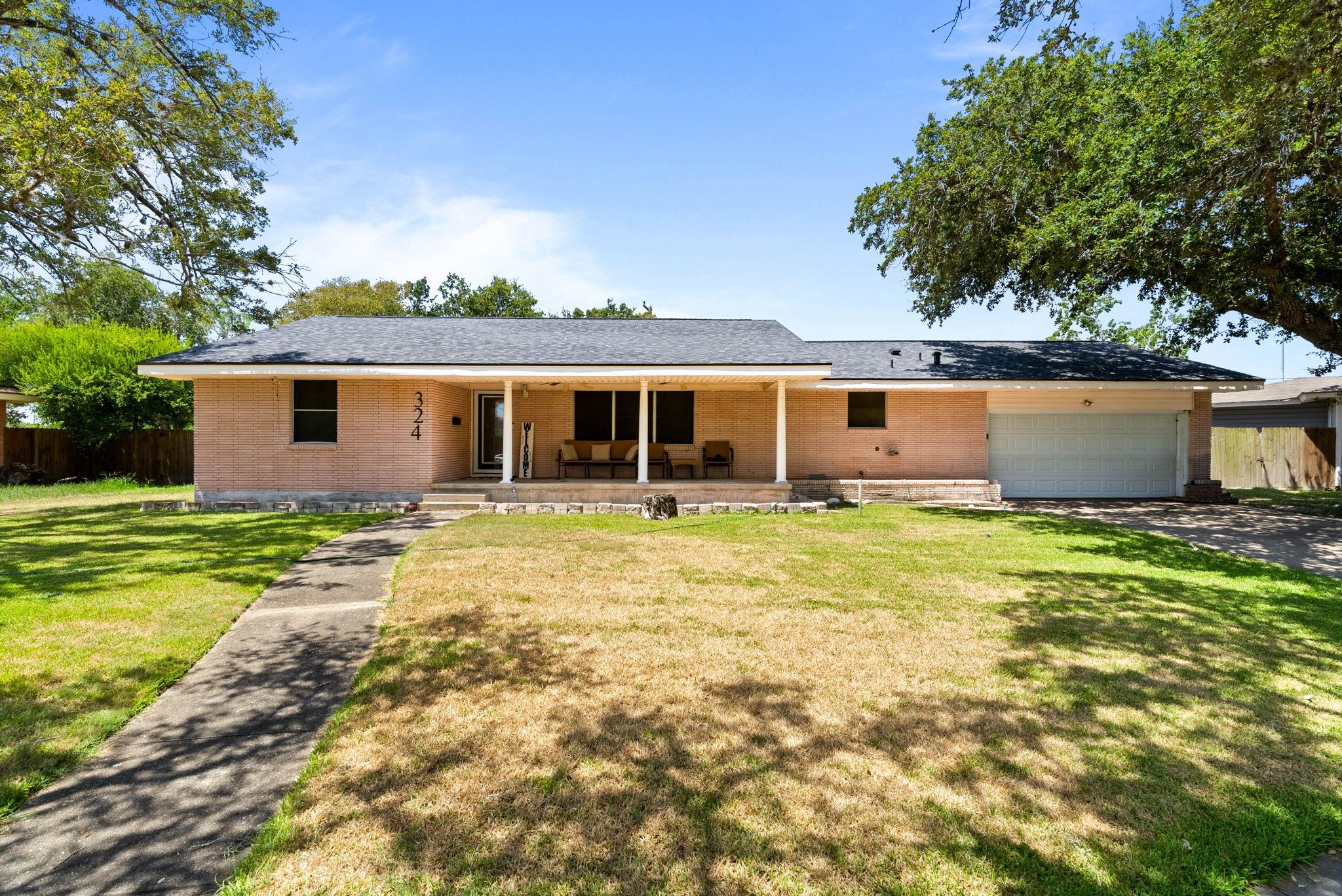 324 Woodlawn Street — photo