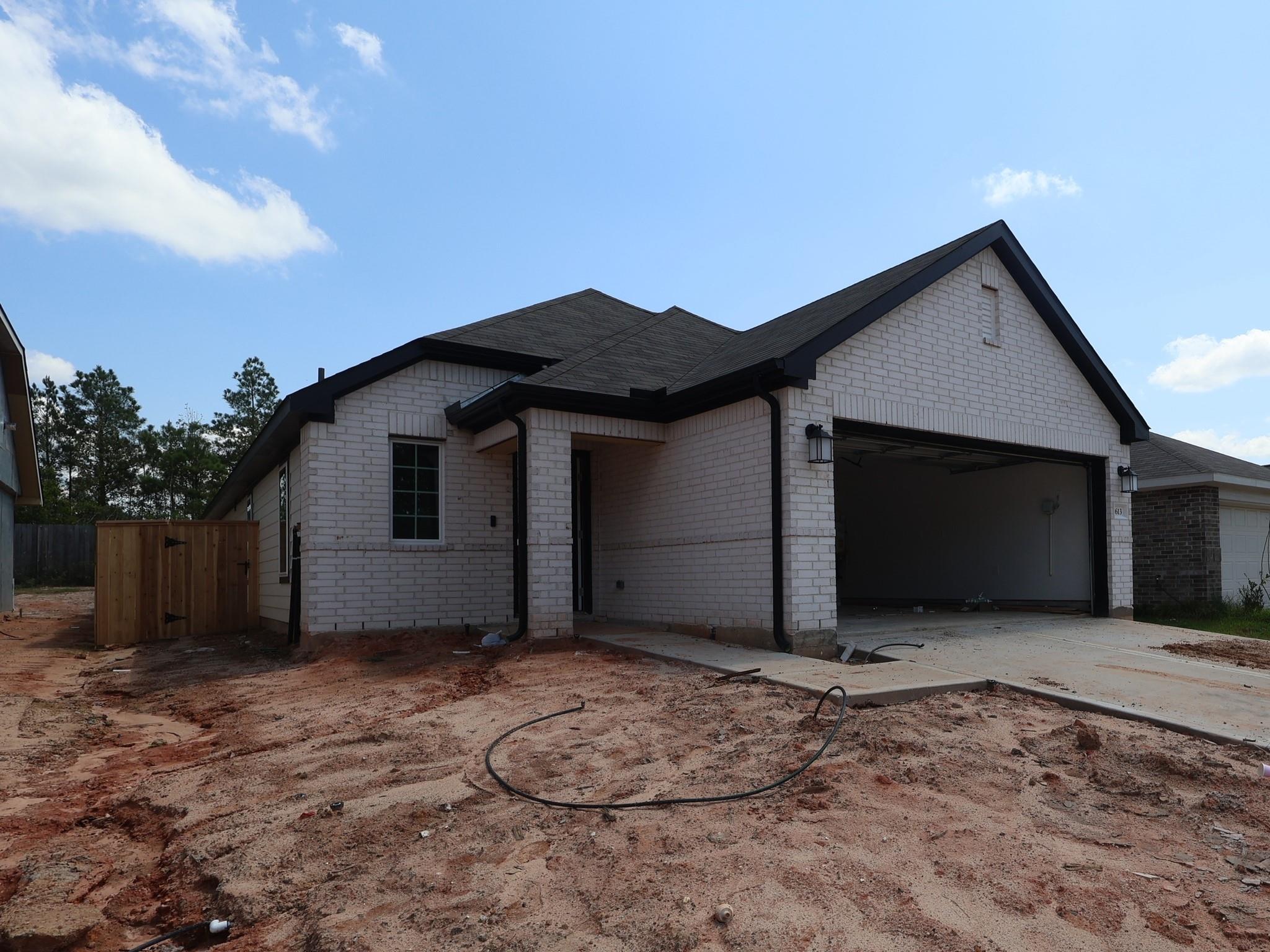 613 Falling Cave Drive — photo