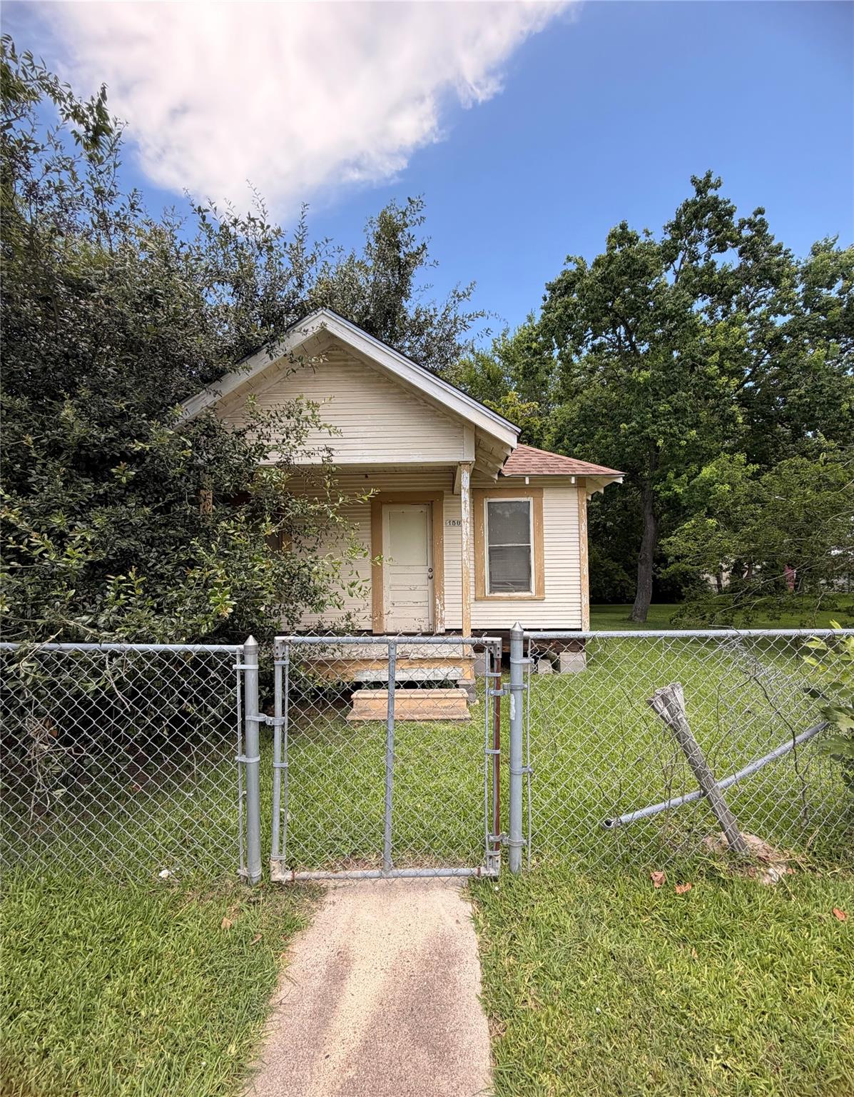 1508 Elm Street — photo