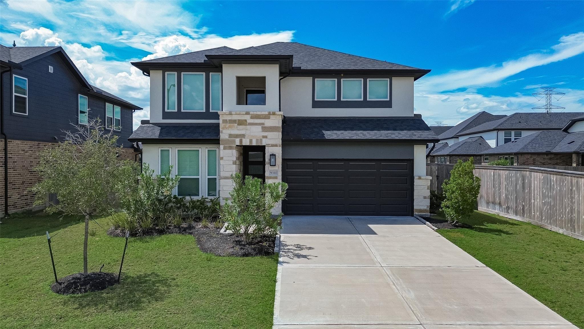 9311 Baradine Grove Lane — photo