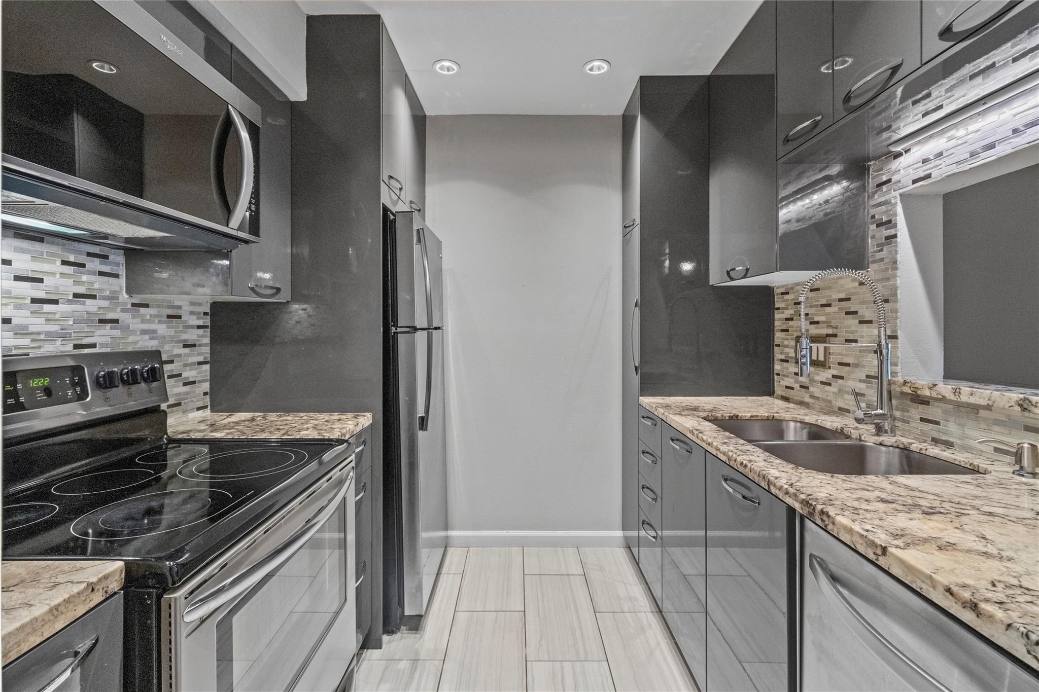4627 Wild Indigo Street #604 — photo