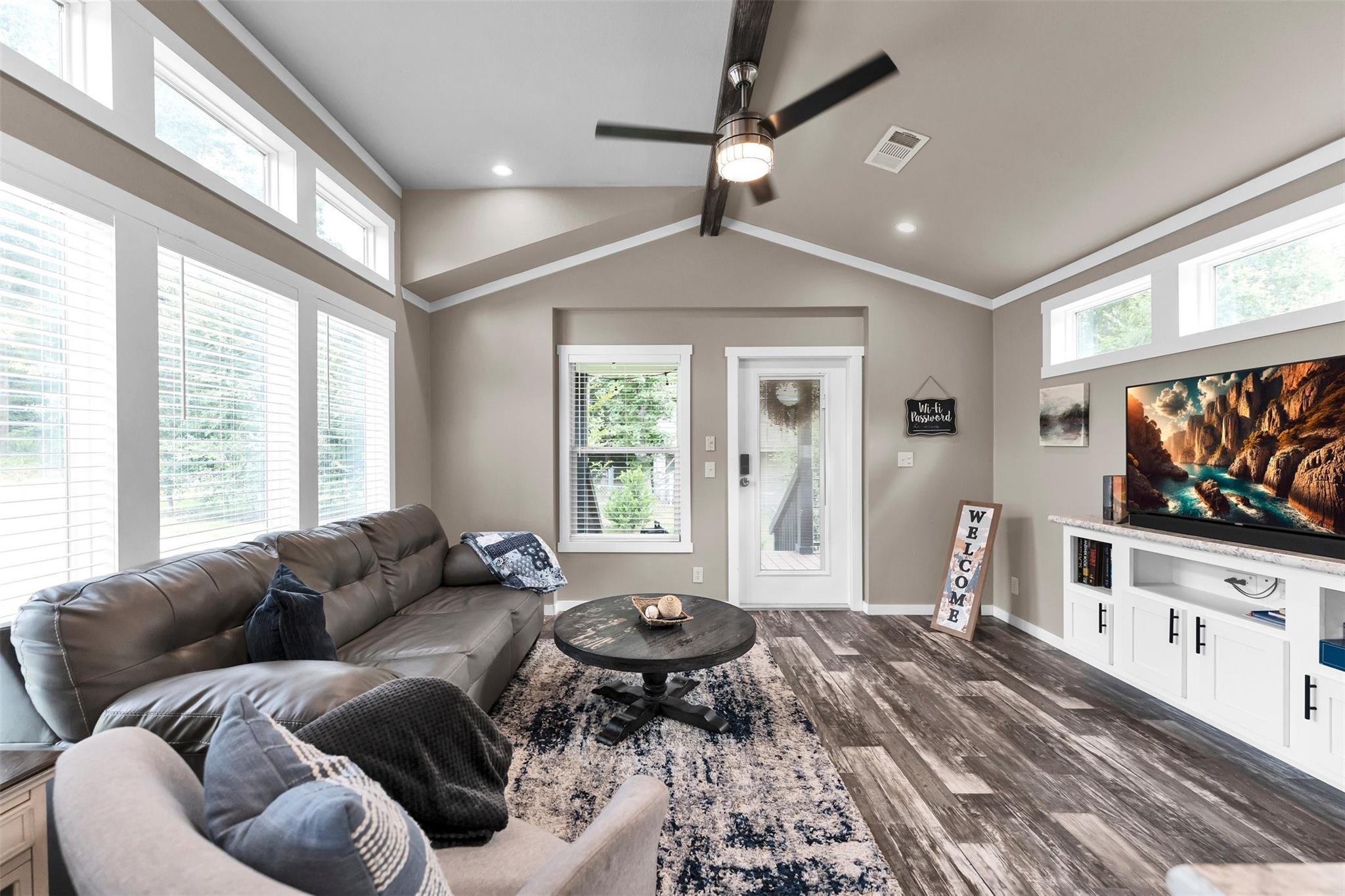 15678 Aspen Drive — photo