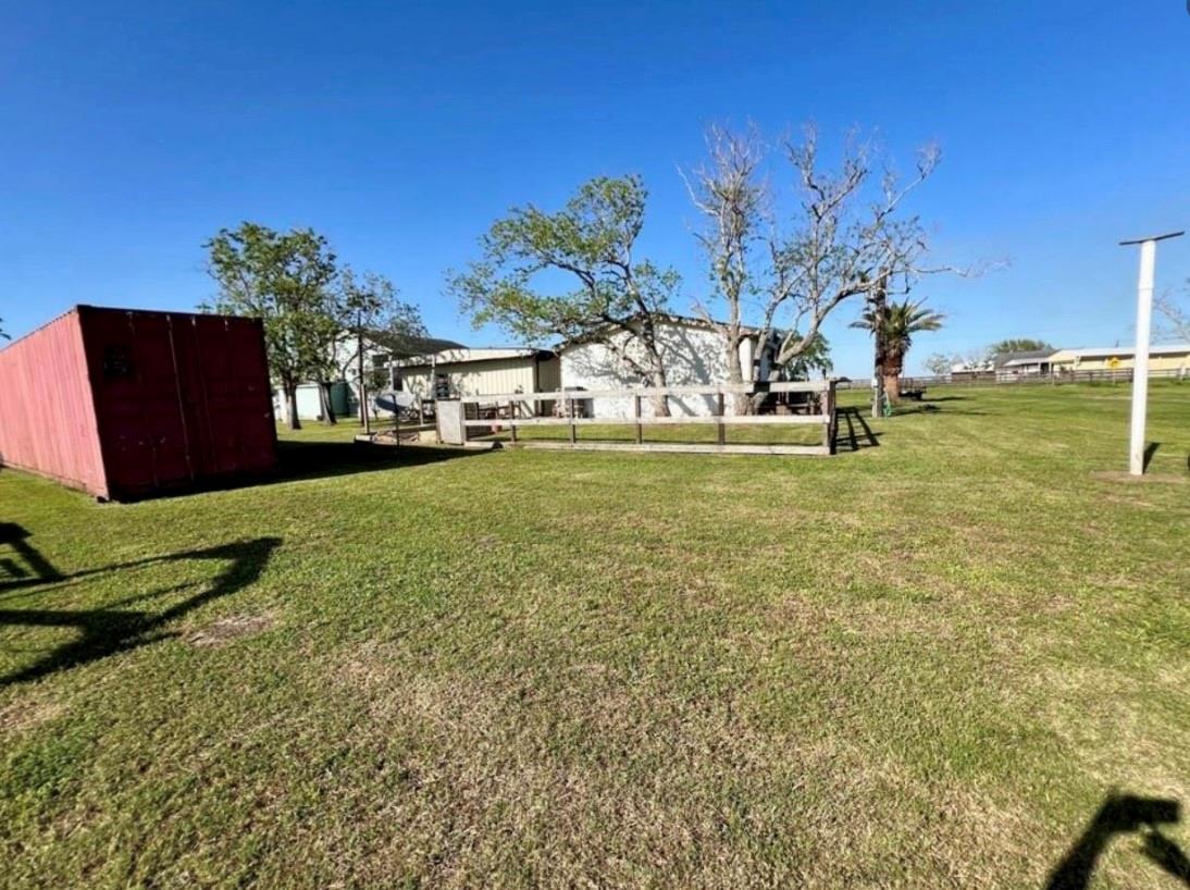 5107 County Road 469 — photo