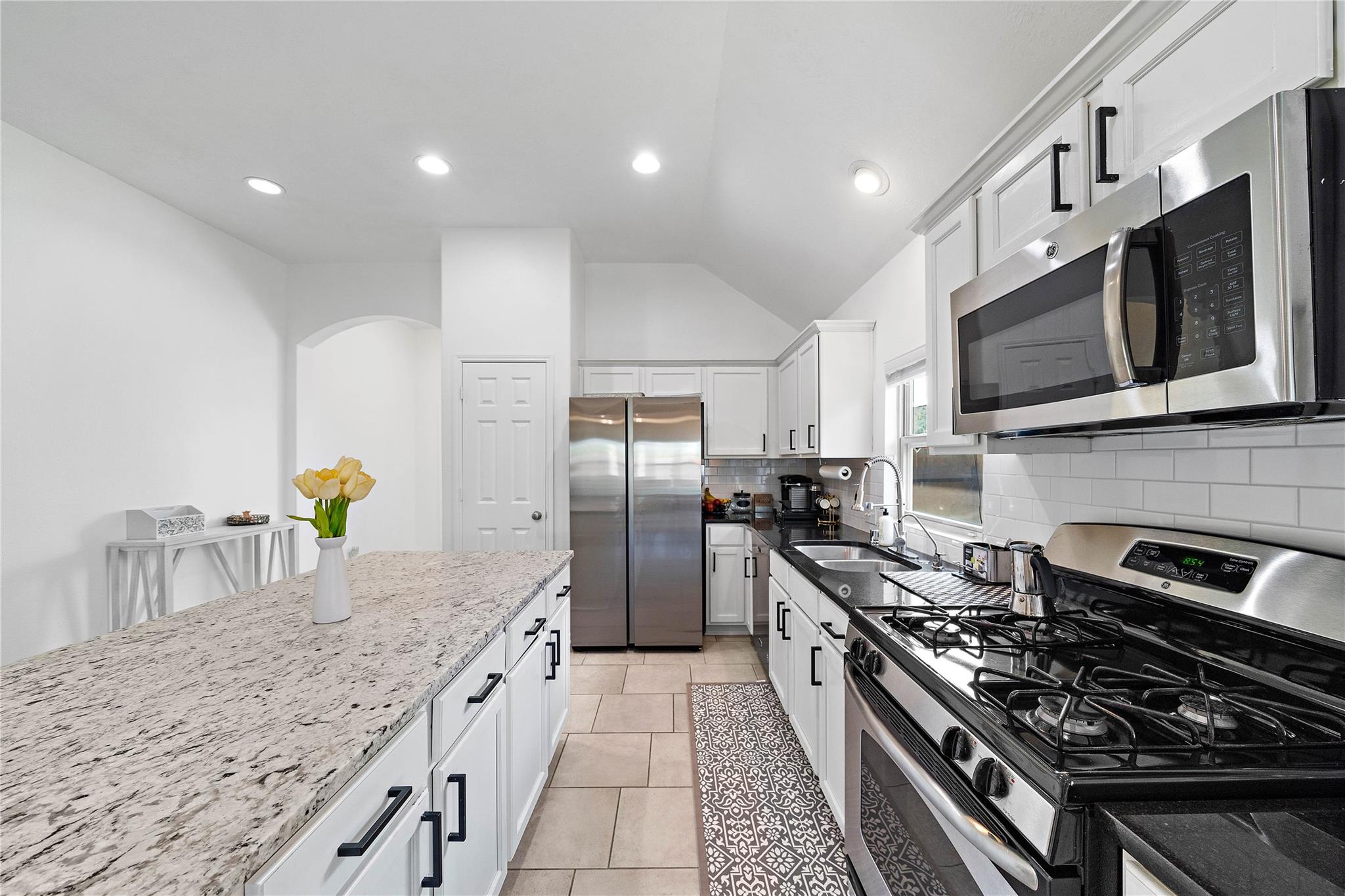 21411 Gable Meadows Lane — photo