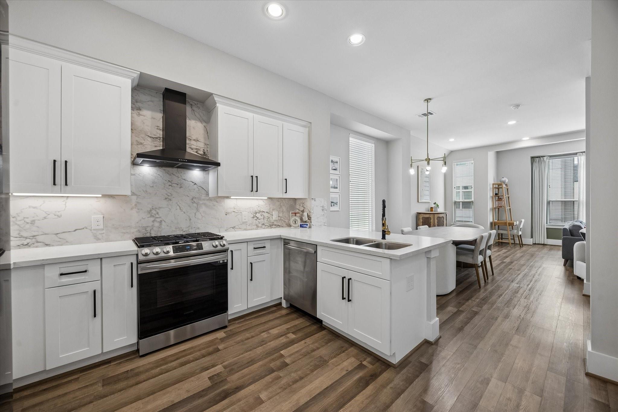 848 Fisher Street #C — photo