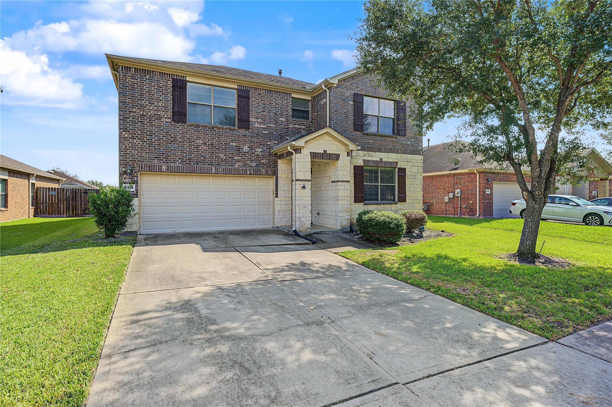 5318 Fossil Stone Lane — photo