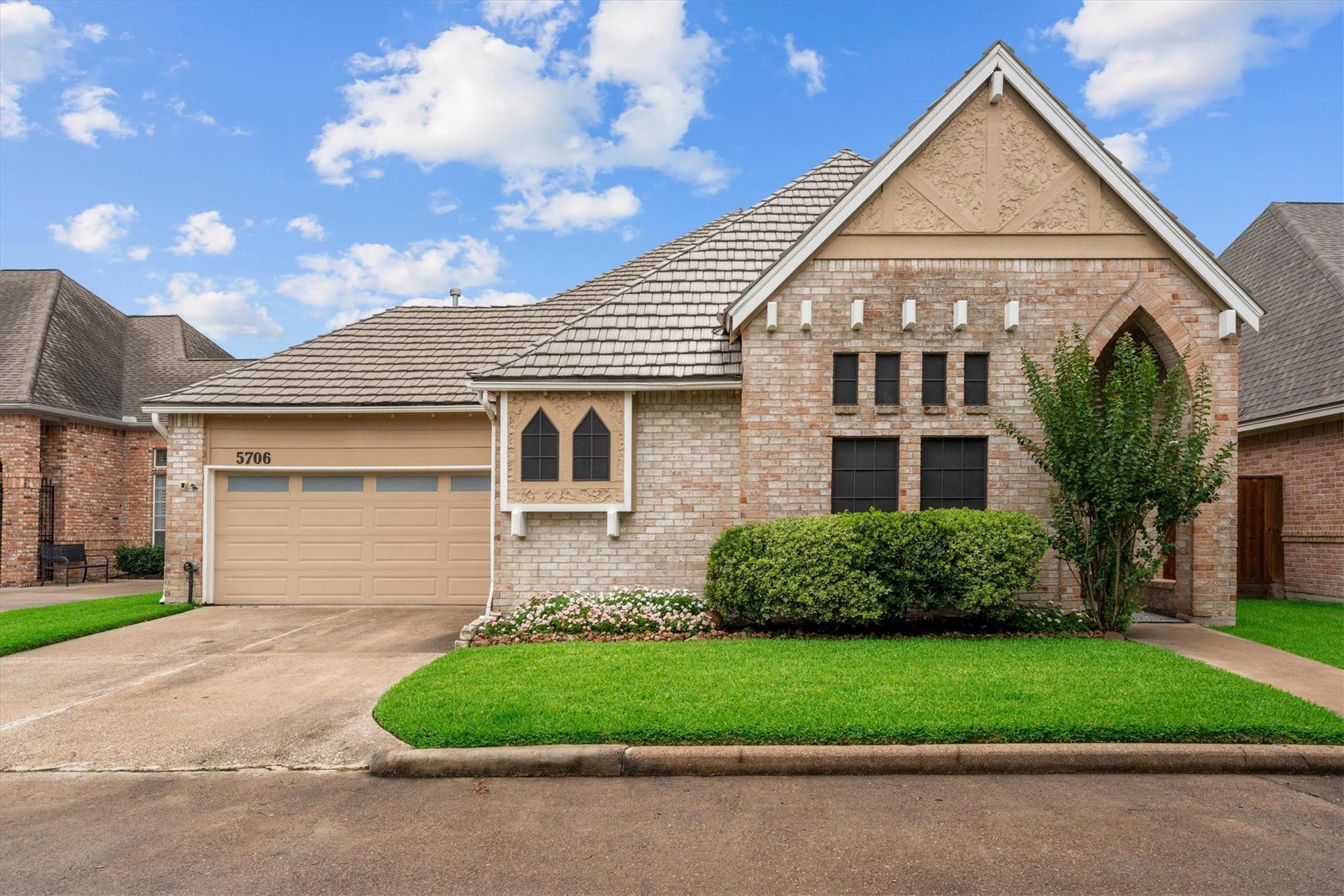 5706 Glen Mist Lane — photo
