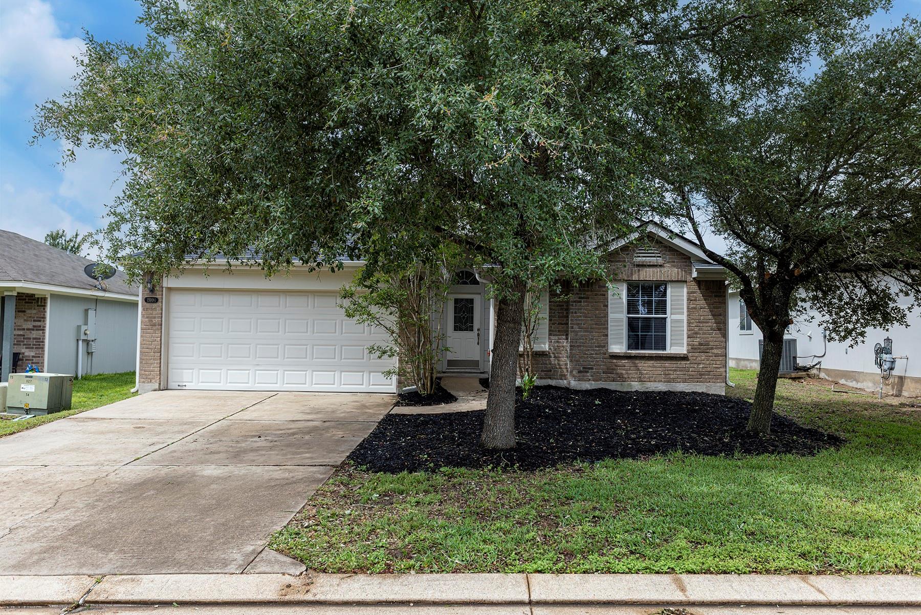 15104 Meredith Lane — photo
