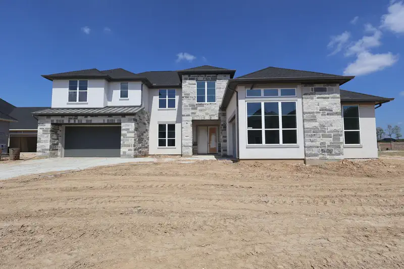 4407 Regal Springs Drive — photo