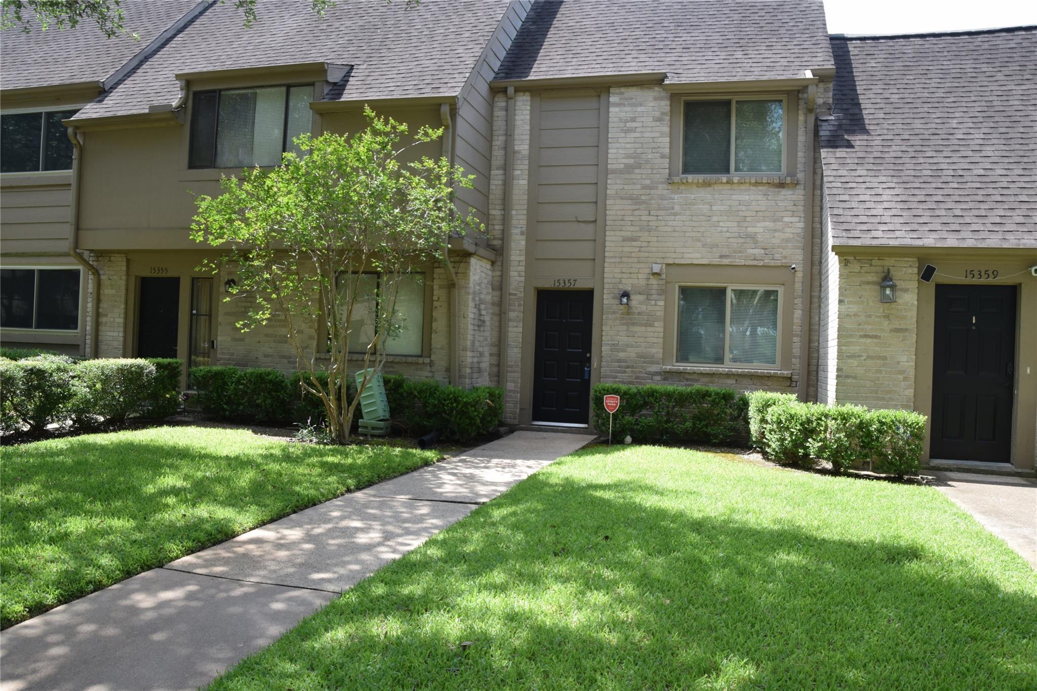 15357 Falmouth Avenue #2 — photo