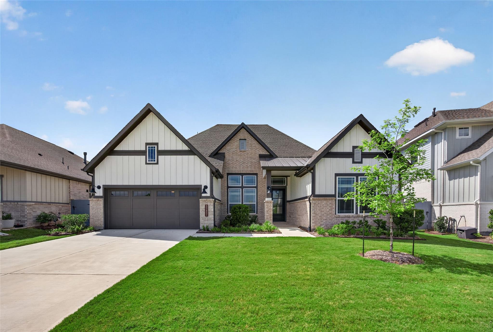 32451 Violet Dancer Court — photo
