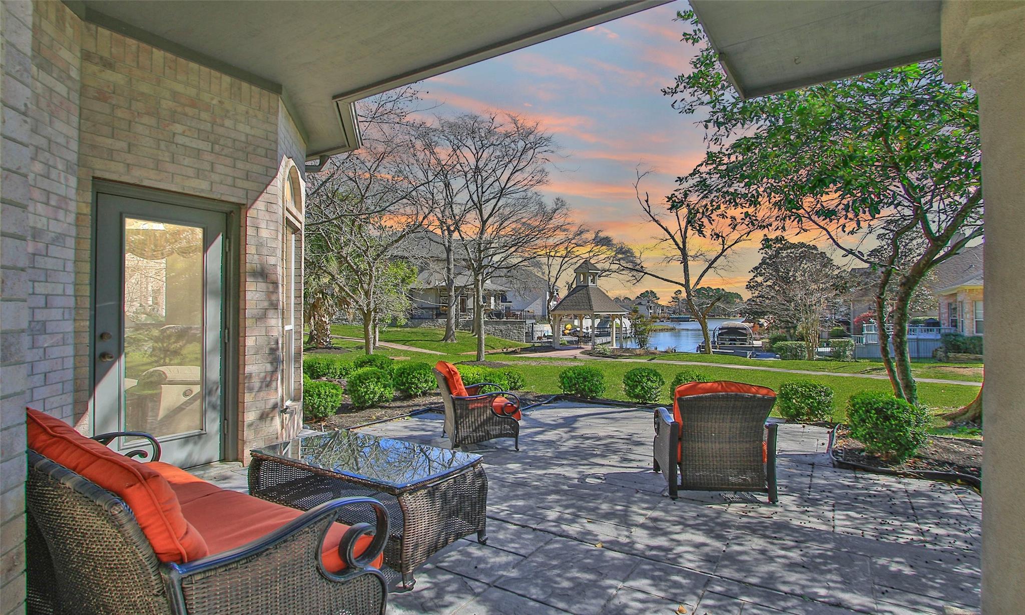 30 Winthrop Harbor Court — photo