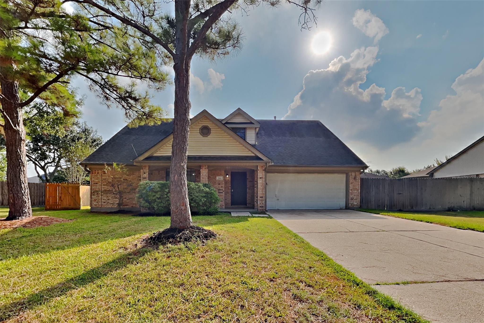 2511 Pecan Grove Court — photo