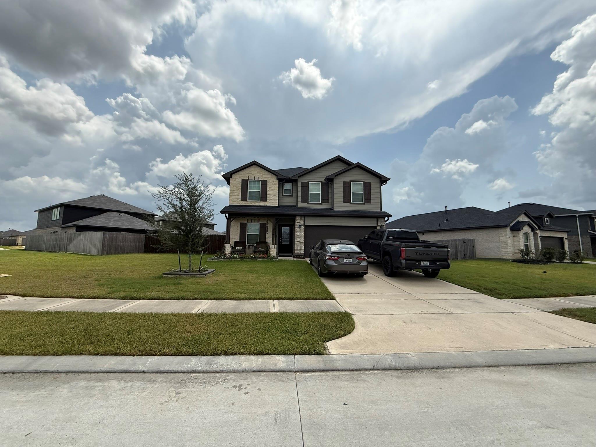 927 Alaska Cedar Drive — photo