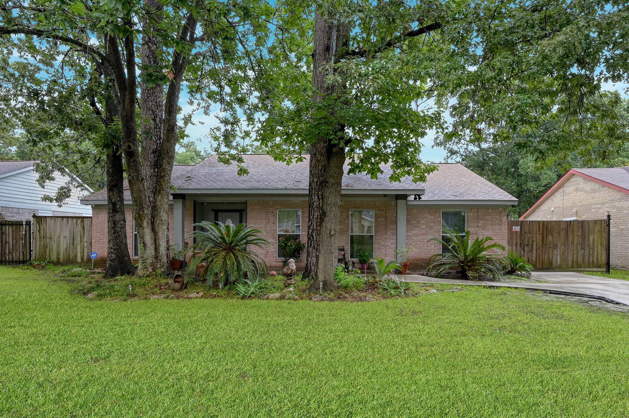 25410 Pepper Ridge Lane, Spring, TX 77373
