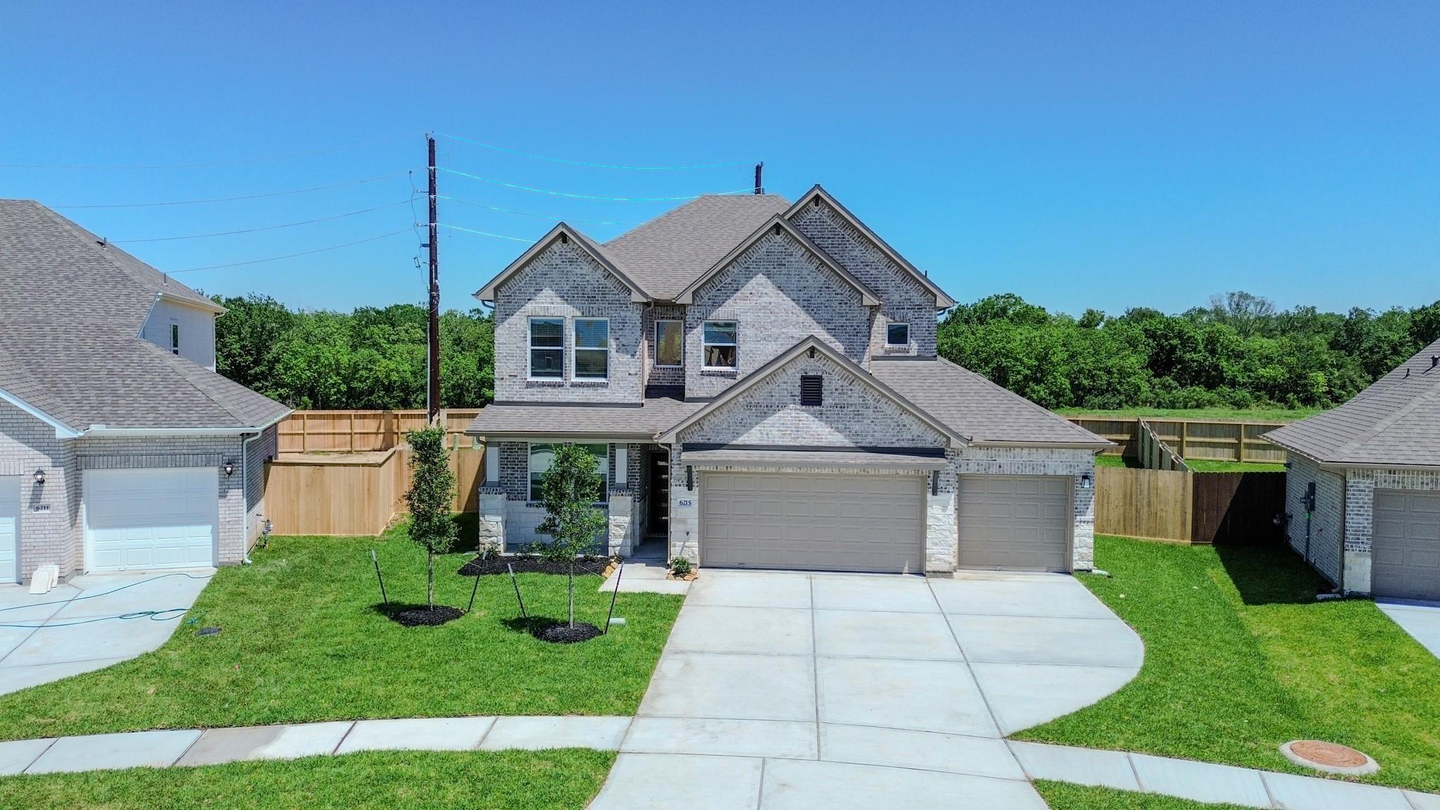 6215 Royal Palm Drive — photo