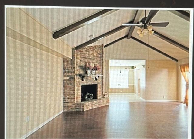 20410 Jarratt Square — photo